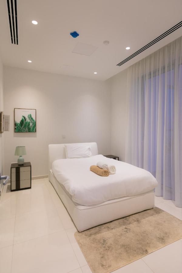 Sea Pearl Beachfront Villas - Breeze Ayia Napa Exteriör bild
