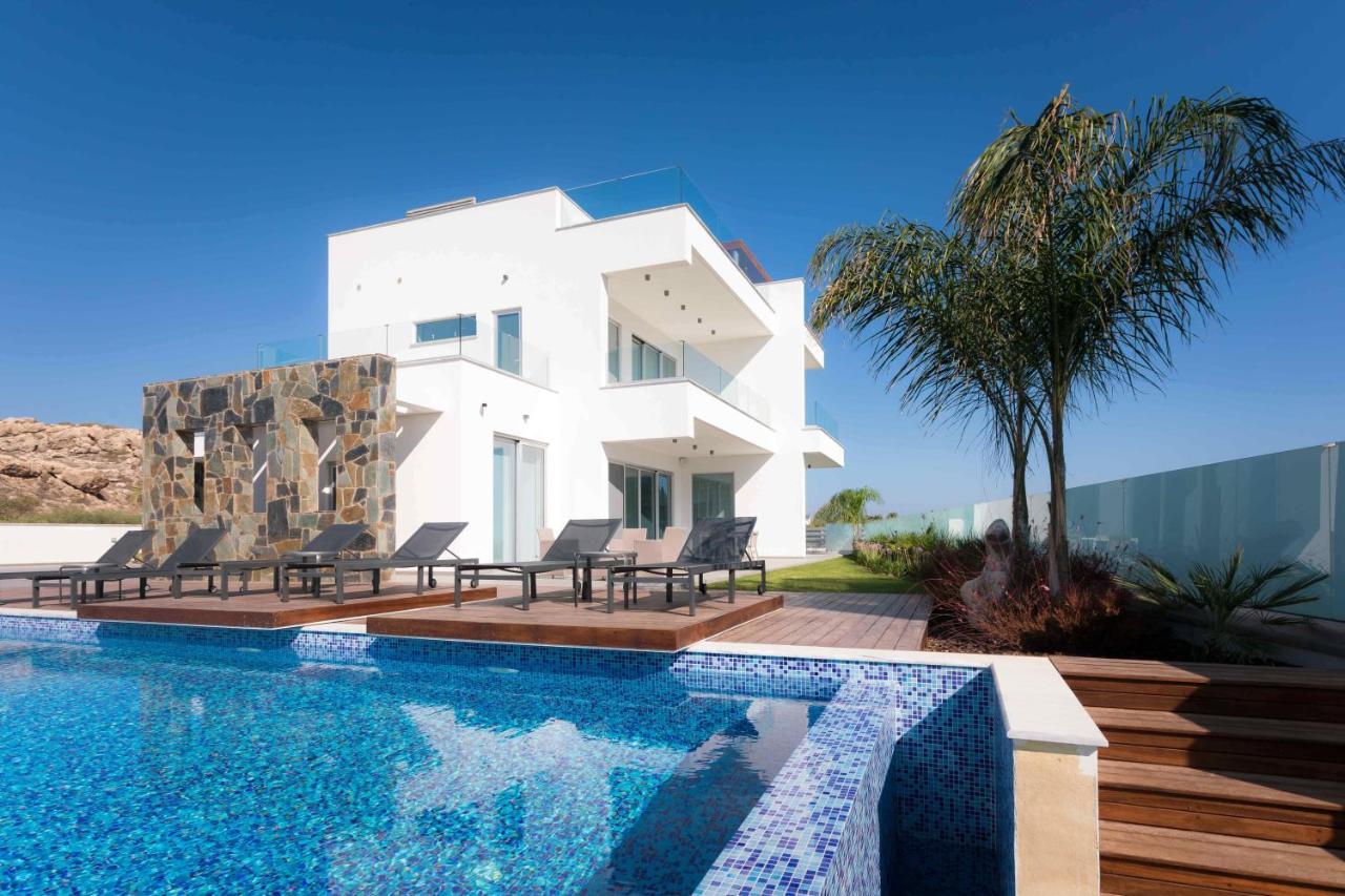 Sea Pearl Beachfront Villas - Breeze Ayia Napa Exteriör bild
