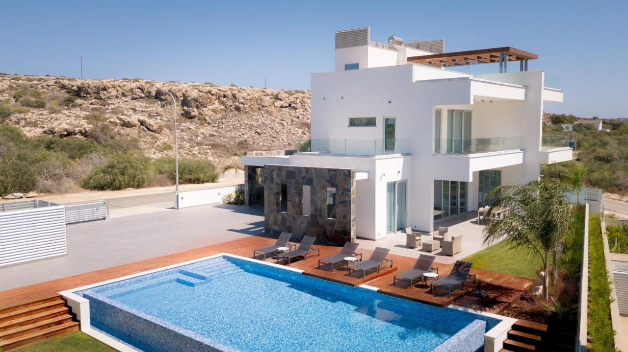 Sea Pearl Beachfront Villas - Breeze Ayia Napa Exteriör bild