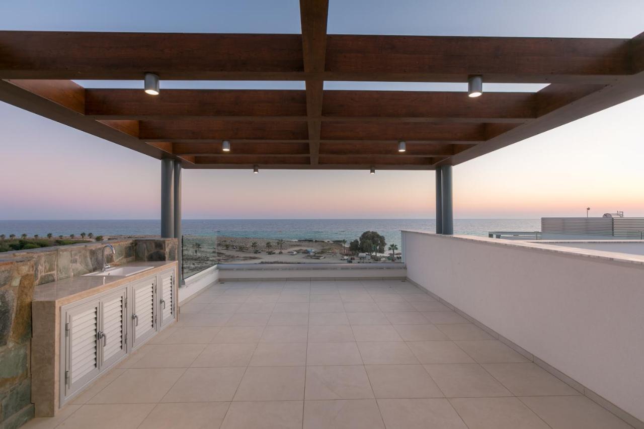 Sea Pearl Beachfront Villas - Breeze Ayia Napa Exteriör bild