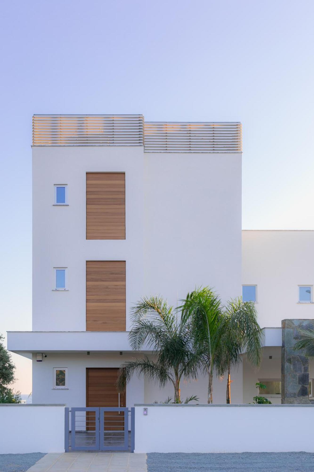 Sea Pearl Beachfront Villas - Breeze Ayia Napa Exteriör bild